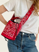 Charger l&#39;image dans la galerie, MINI BB BUCKET - Rouge
