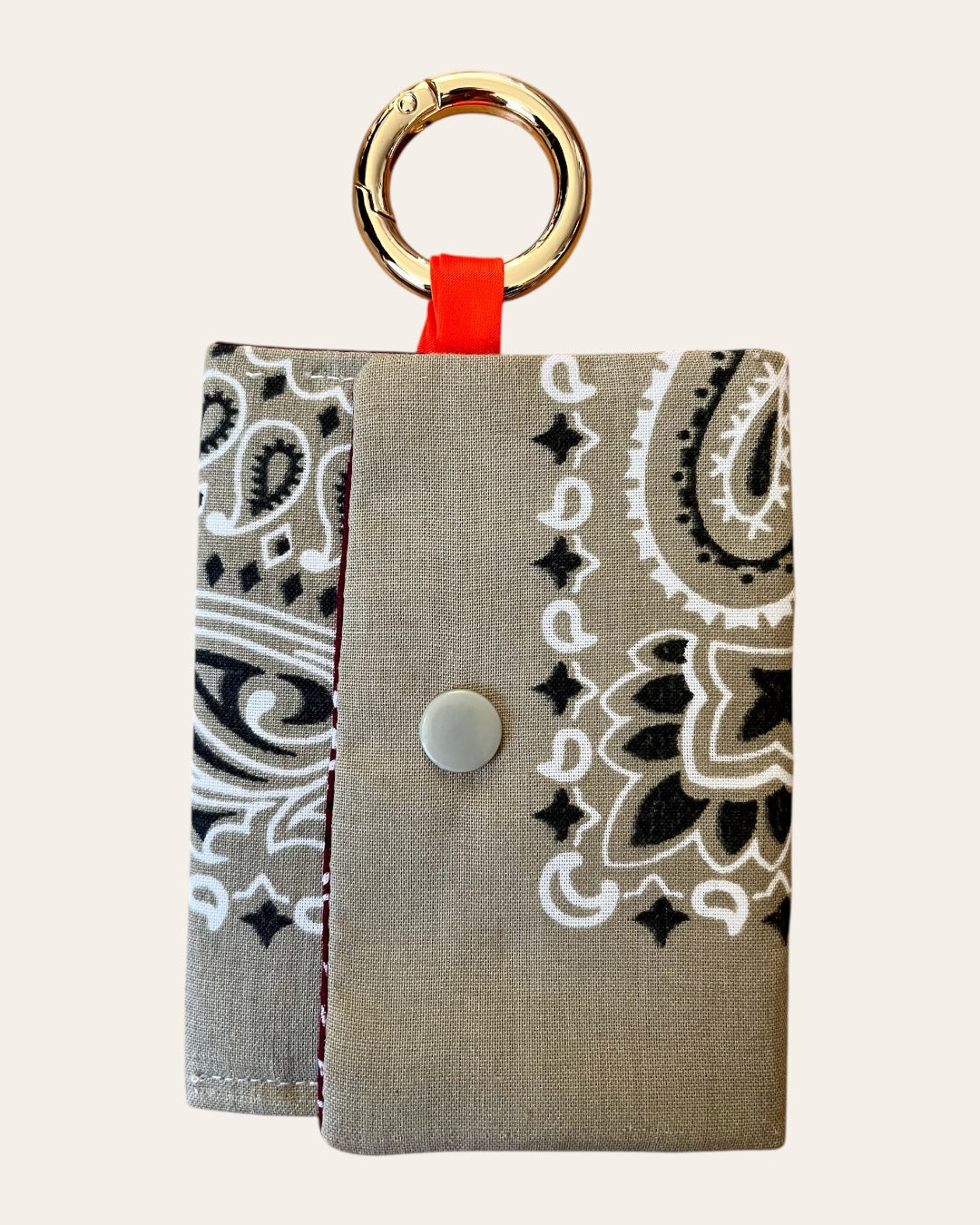 Mini pochette en bandana Kombinaison, fait main à Paris – photo 8