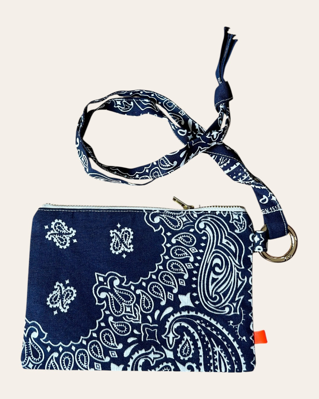 Pochette Klipette en bandana Kombinaison, fait main à Paris – photo 6