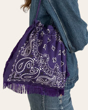 Charger l'image dans la galerie, PRE-COMMANDE - Pouch bag - franges 5 cm
