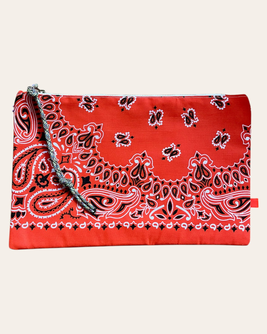 Pochette fourre-tout en bandana Kombinaison, fait main à Paris – photo 2