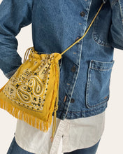 Charger l'image dans la galerie, Petit Pouch bag - franges 5 cm
