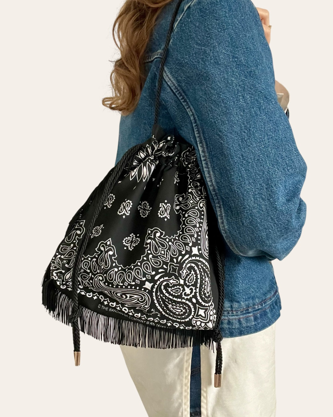 Pouch Bag à franges en bandana Kombinaison, fait main à Paris – photo 4