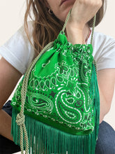 Charger l'image dans la galerie, MODELE UNIQUE - Mini Pouch bag - franges 10 cm
