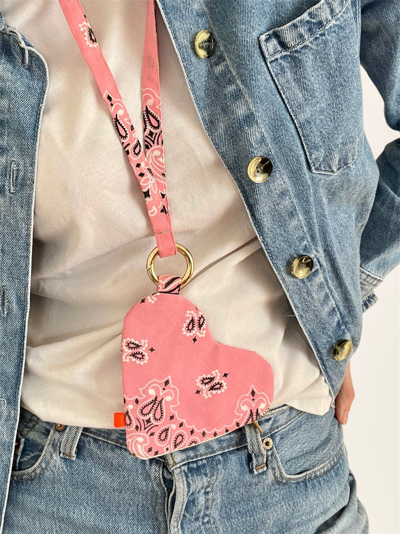 HEART POUCHES